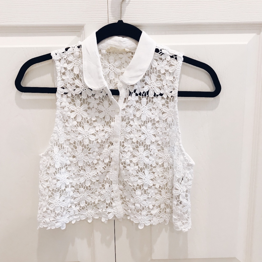 ❗3/$20 Hollister white lace crop tank top